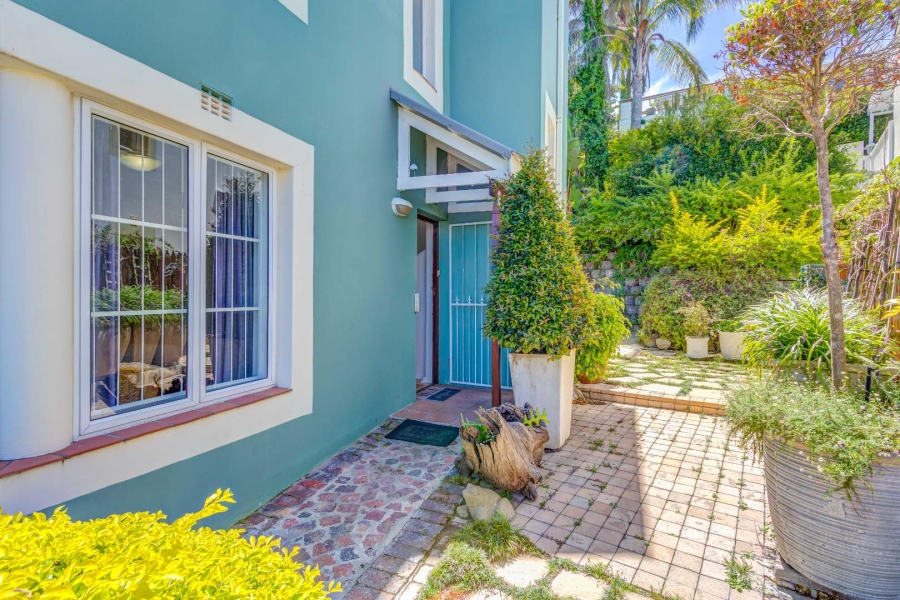 3 Bedroom Property for Sale in Costa Sarda Western Cape